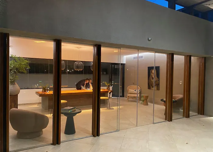 Le Petit Village Boutique Hotel & Spa