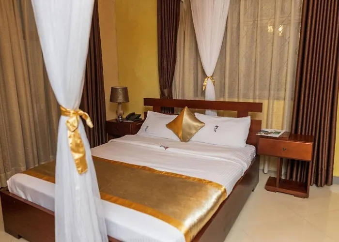 Nican Resort Hotel